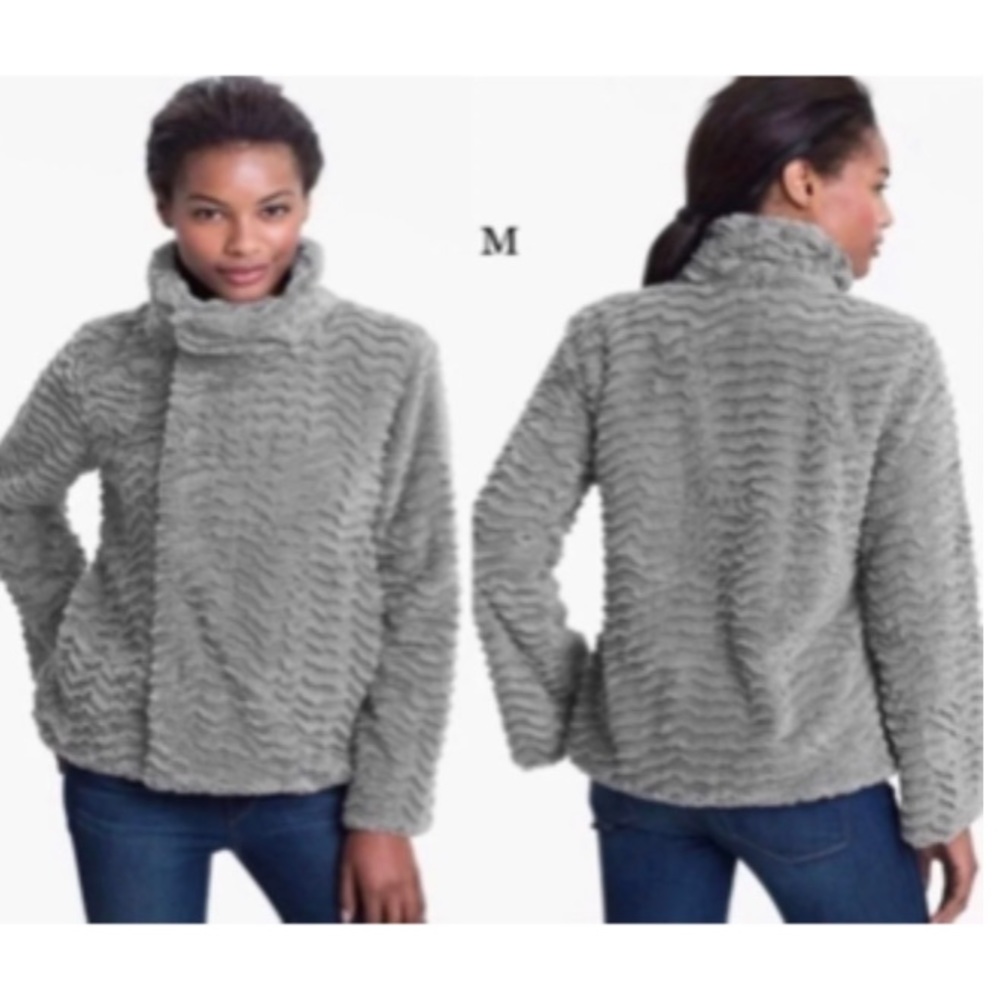 Patagonia Women’s Faux Fur Jacket 💥 M